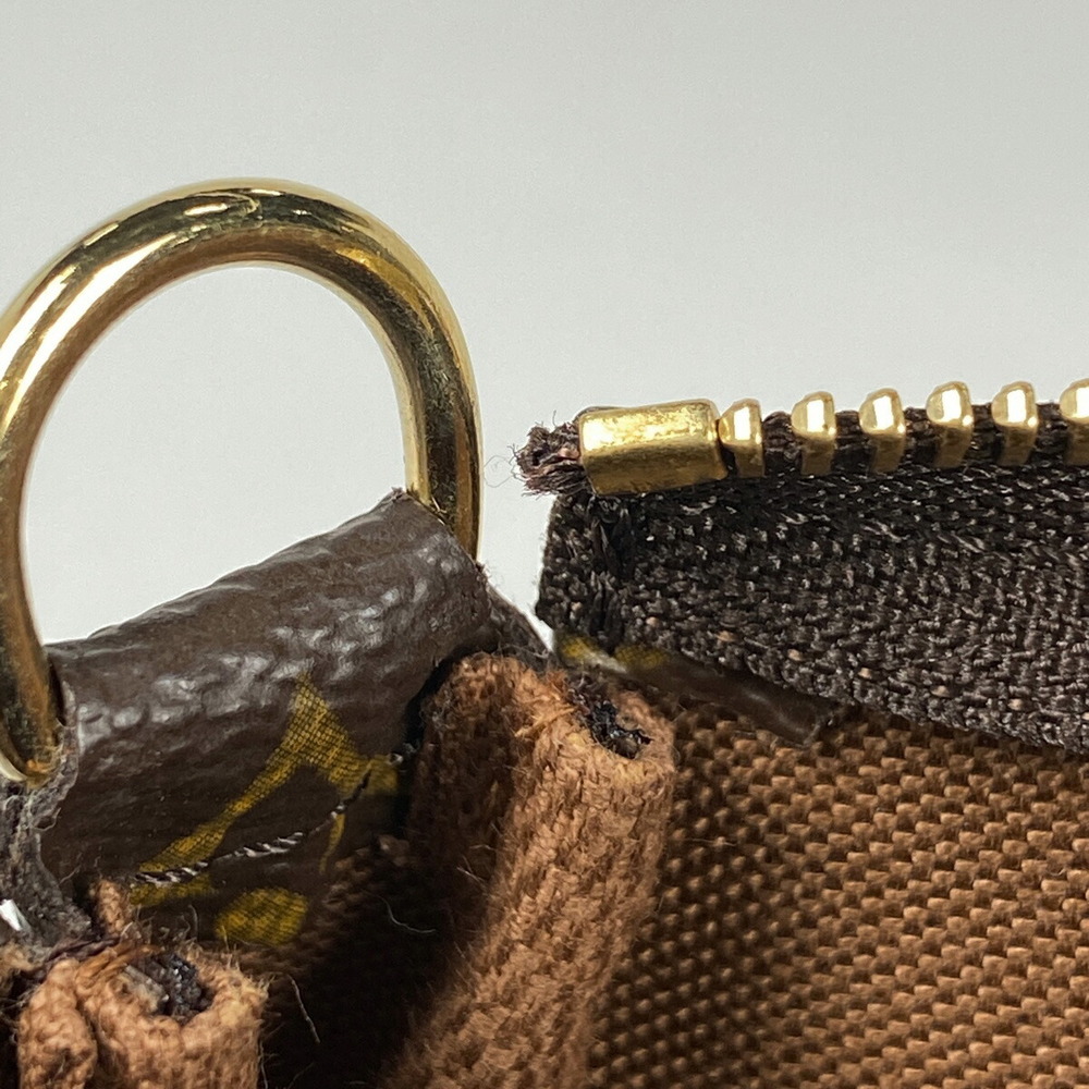 Louis Vuitton Pochette Accessoires Makeup Accessory Monogram Brown - Picture 5 of 6